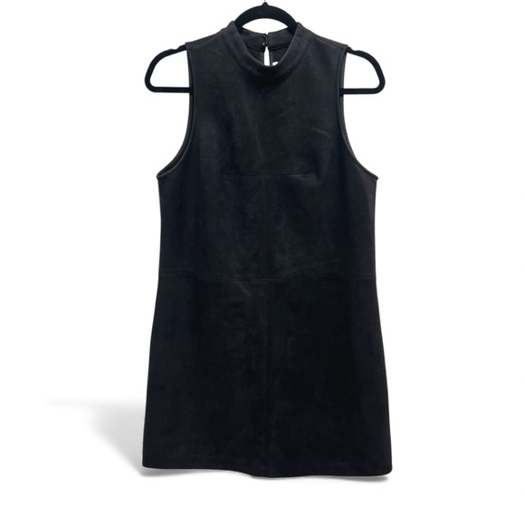 Astr Dresses & Skirts - ASTR Black Faux Suede Shift Dress Sleeveless Mock Neck Medium‎